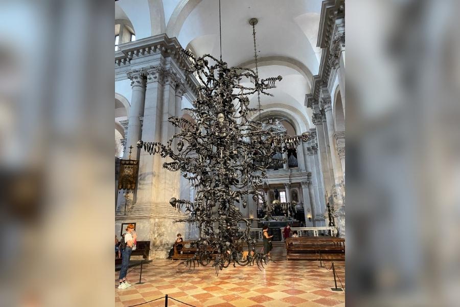 Ai Weiwei’s glass exhibition in Venice