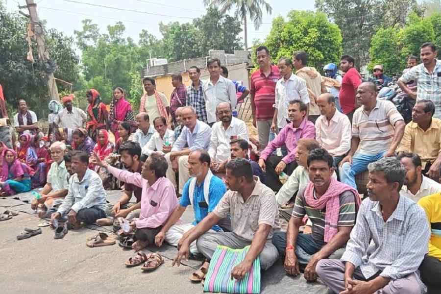 Farmers block the Soro-Kupari road in Balasore on Tuesday