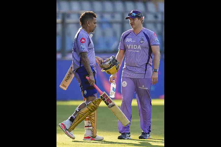 Sunil Narine and Shane Watson