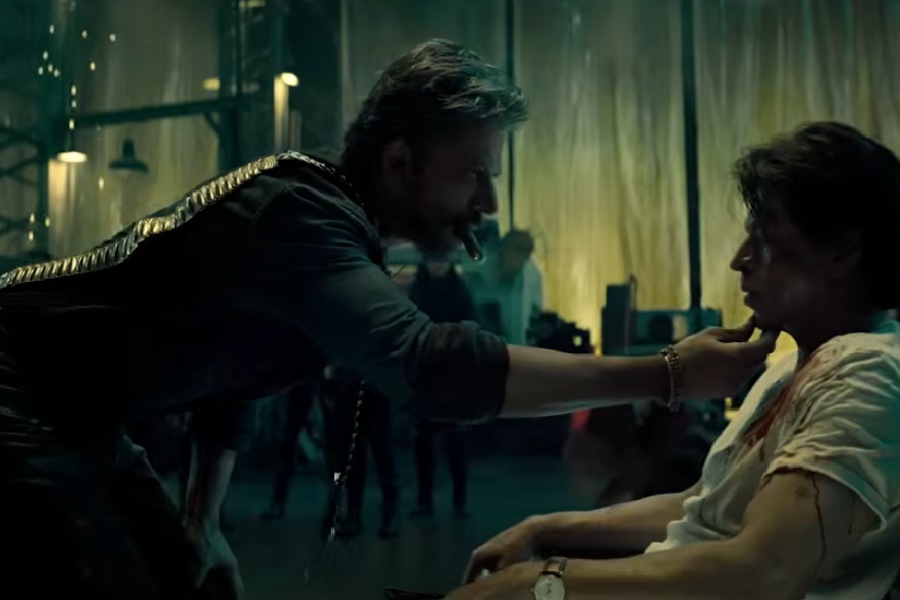 Shah Rukh Khan Red Chillies VFX