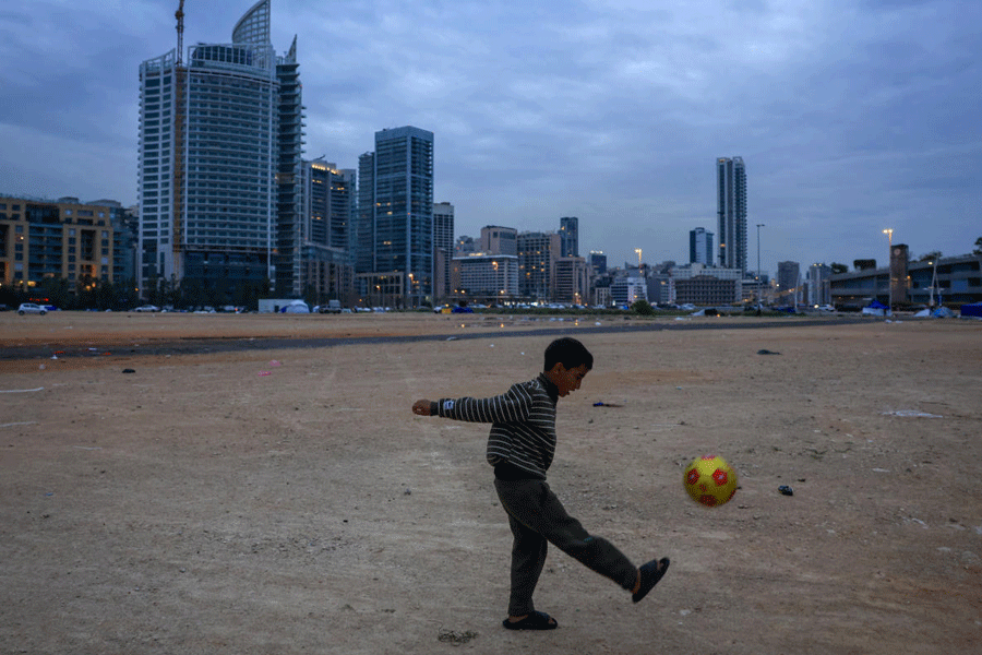 Displaced people find shelter amid escalating hostilities between Hezbollah and Israel in Beirut