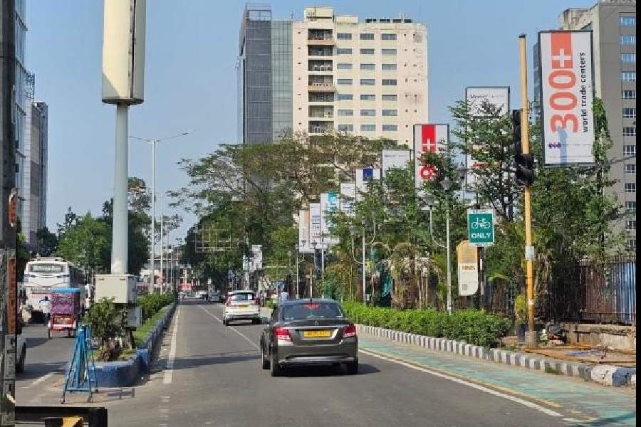 A street in Sector where the trident lampposts do not have to bear the load of wires any more.