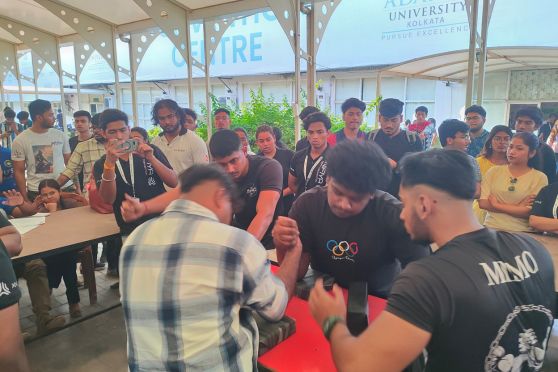 Adding a cultural flair to the fest, non-technical events like Treasure Hunt, Dance Battle, and Arm Wrestling attracted enthusiastic participation and audience engagement. The gaming segment proved to be a major crowd-puller, with popular titles such as BGMI, Valorant, Free Fire, and E-Football drawing large numbers of participants and spectators.