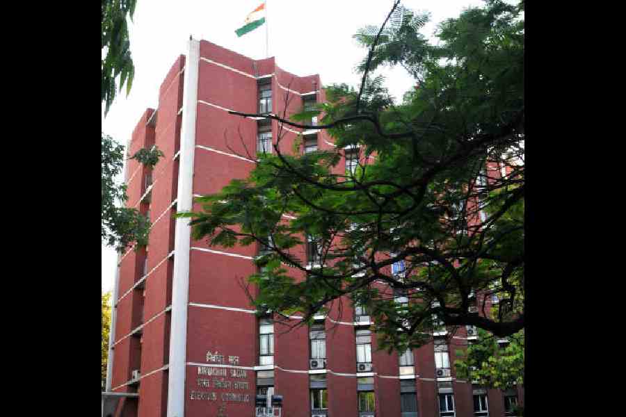 500 companies of central forces Bengal post?poll law and order