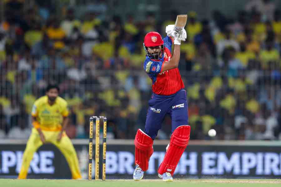 Shreyas Iyer lines up a shot