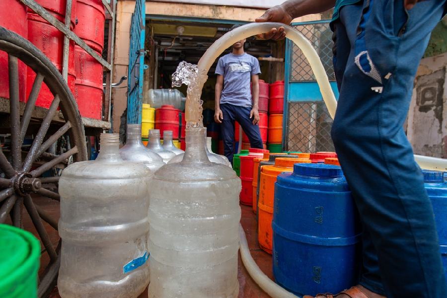 Representational image