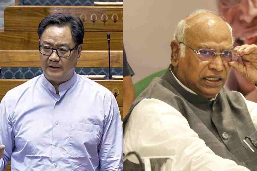Kiren Rijiju and Mallikarjun Kharge
