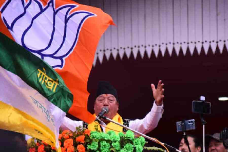 Bimal Gurung quits politics if Darjeeling candidate loses