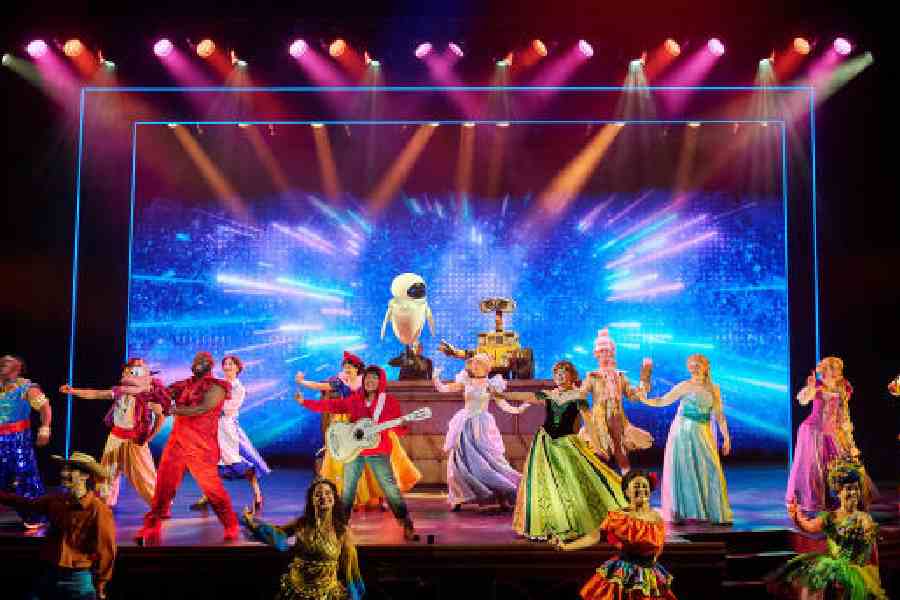 The Remember musical spectacle, featuring Disney and Pixar characters, is time extremely well spent on Disney Adventure 