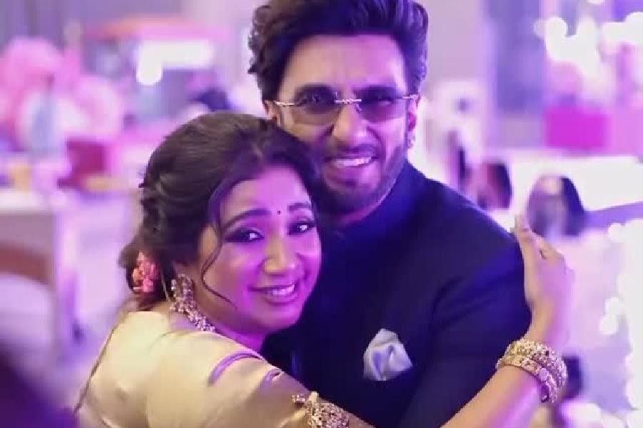Ranveer Singh and Shreya Ghoshal
