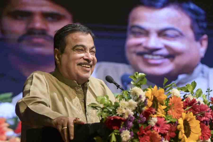 Union minister Nitin Gadkari addresses the gathering during the felicitation ceremony of newly-elected Rajya Sabha MP Mayatai Ivnate, in Nagpur, Sunday, March 29, 2026.