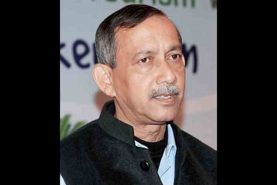 Gautam Deb BJP poster vandalism Siliguri