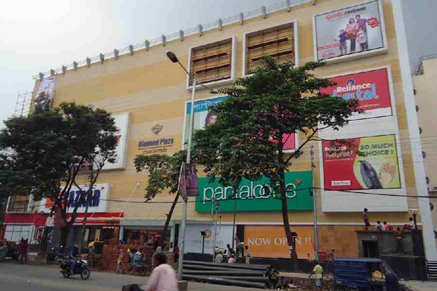 Diamond Plaza on Jessore Road