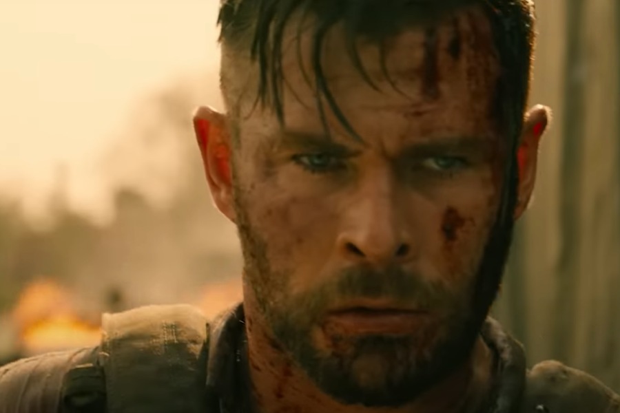 Chris Hemsworth in 'Extraction'
