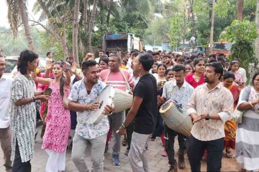 The Easter rally proceeds through Kestopur. Picture by Brinda Sarkar