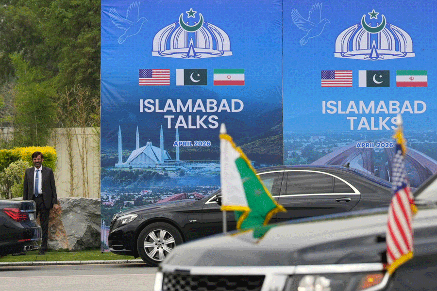 A Pakistani official stands during the arrival of the U.S. Vice President JD Vance for talks with Iranian officials in Islamabad, Pakistan, Saturday, April 11, 2026. Jacquely