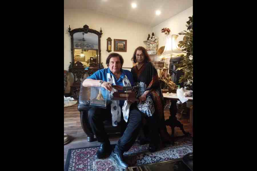 Anil Bhalla with wife Durri Bhalla at their Ballygunge Circular Road residence.
