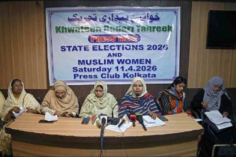 Members of Khwateen Bedari Tahreek address the meeting on Saturday. Picture by Sanat Kr Sinha