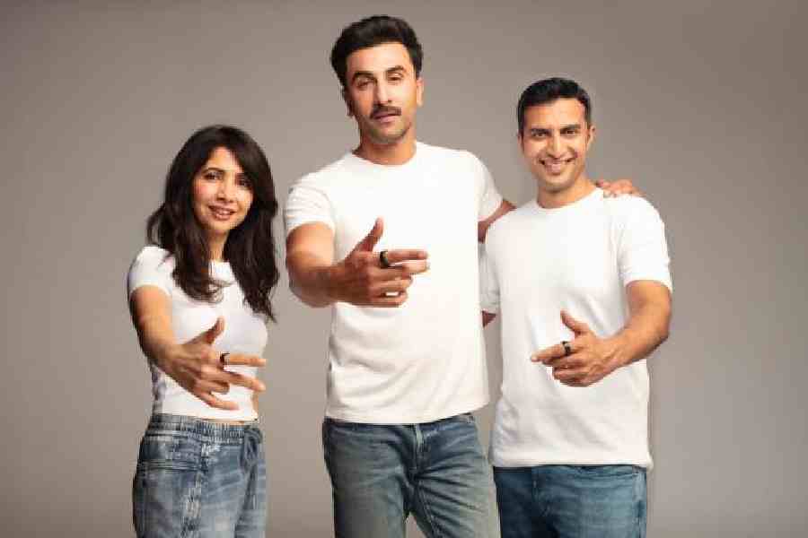 Ranbir Kapoor (centre) with Arpana Shahi and Gaurav Gupta of Gabit