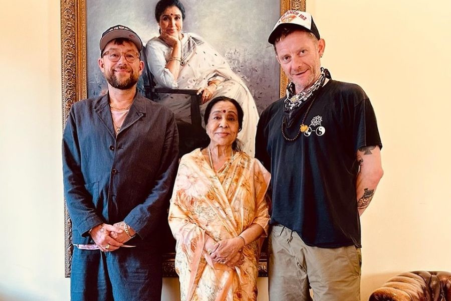 Asha Bhosle with Gorillaz members