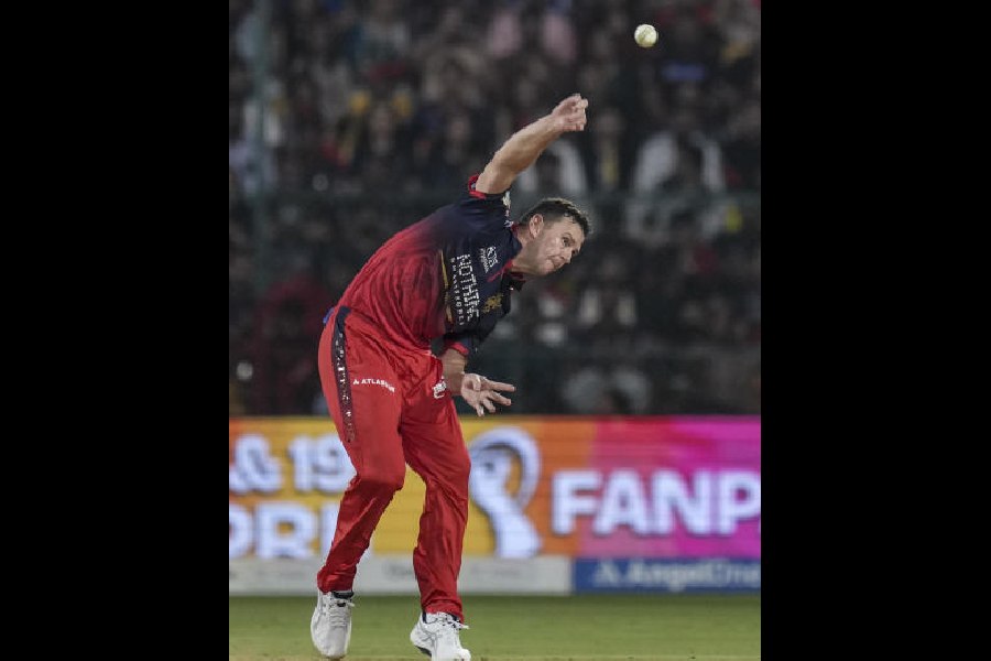 Josh Hazlewood bowlsa delivery during Wednesday’s match.