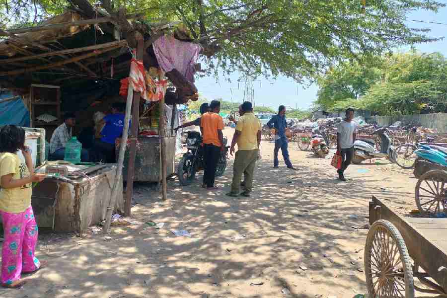 Bengali migrants at the Jai Hind Camp in Delhi