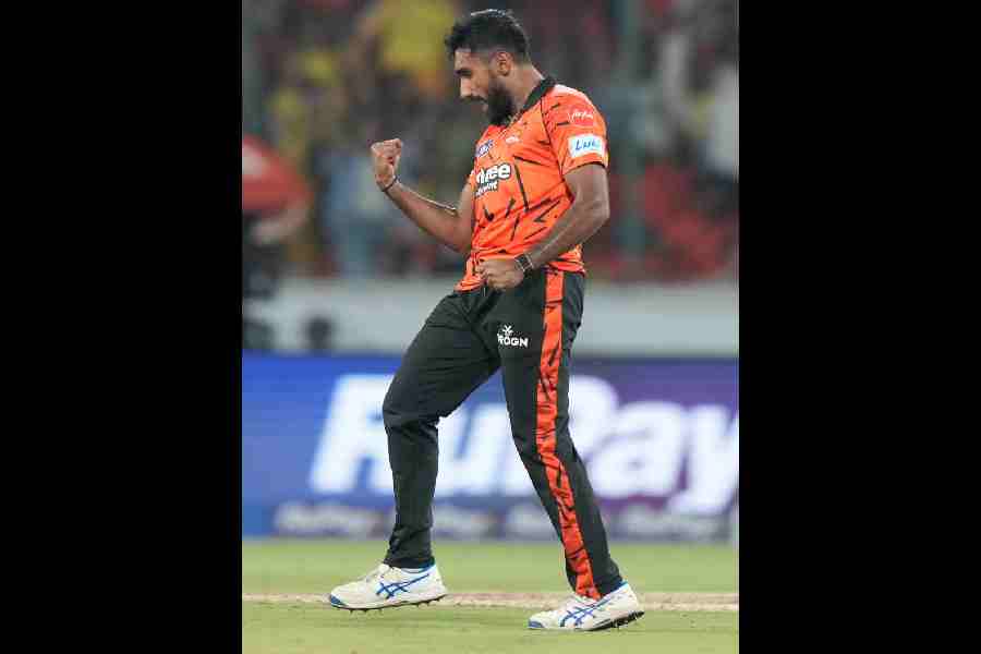 Sunrisers Hyderabad’s Eshan Malinga celebratesafter dismissing Sarfaraz Khan on Saturday.