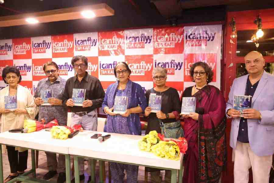 Joy Bimal Roy’s book was launched in the presence of Goutam Ghose, Ashoke Viswanathan, Sudeshna Roy, and others