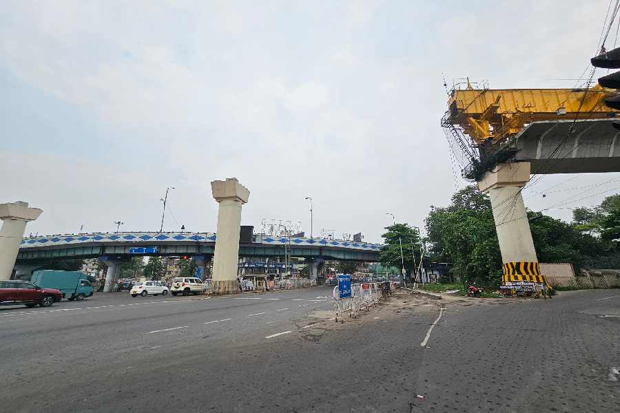 The unfinished Chingrighata Metro site
