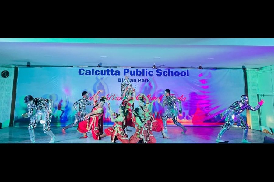 Students perform at a Calcutta Public School event