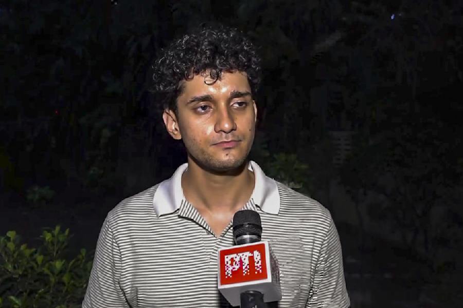 TMC Rajya Sabha leader Derek O'Brien said the party had taken up the issue in the House through MP Rajeev Kumar; Das replied to the post, thanking O'Brien for the intervention
