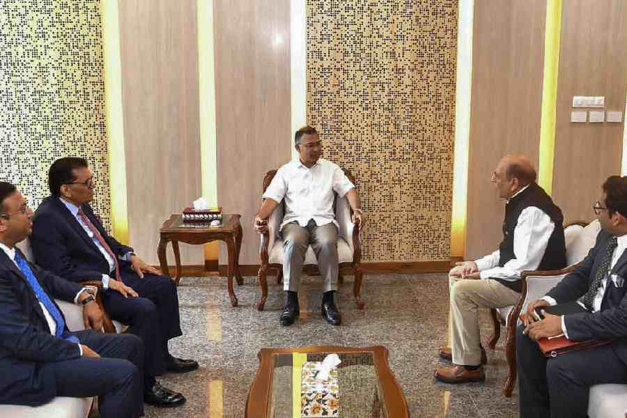 Bangladesh seeks conducive environment for PM's India visit
