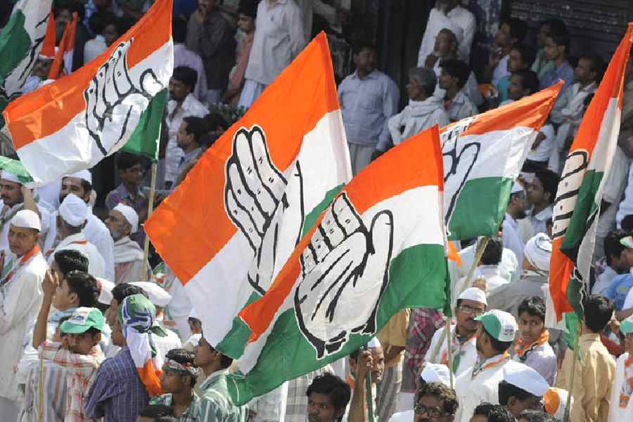 Uttar Pradesh Congress eyes all 403 seats after student protests