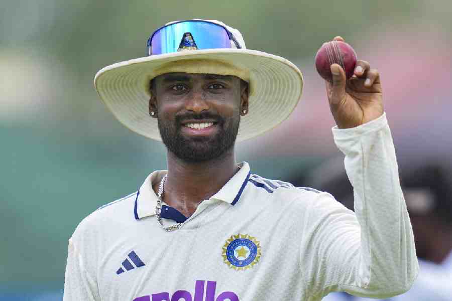 Manav Suthar's 10-wicket haul leads India to 165-run win