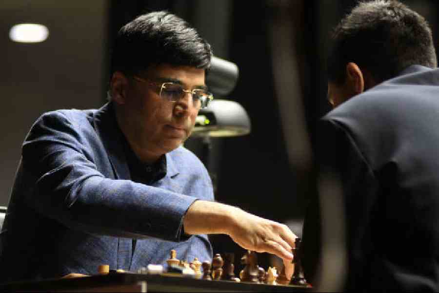 LIFE LESSONS: Anand at a recent tournament in Calcutta