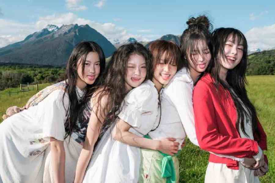 K-pop group KiiiKiii.  Picture: Starship Entertainment