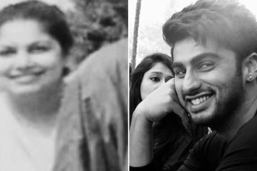 (left to right) Mona Shourie Kapoor, Arjun Kapoor