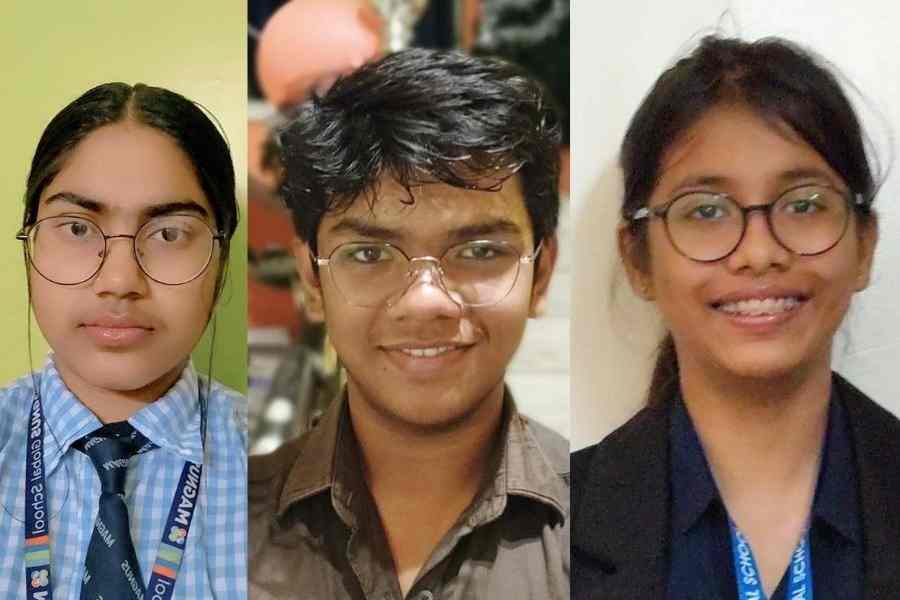 (From left) Trisha Ghosh, Sreeyut Jana and Alveena Fatima Jawade