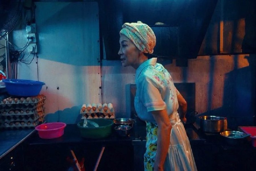 A still from ‘Sandiwara’