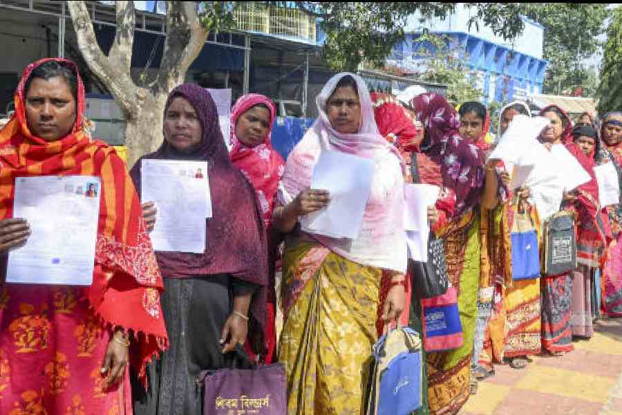 Bengal final electoral rolls February 28