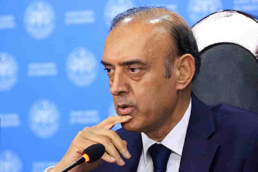 Jameel Ahmad, Governor of the State Bank of Pakistan (SBP), addresses a press conference announcing the interest rate policy decision, in Karachi, Pakistan July 30, 2025.