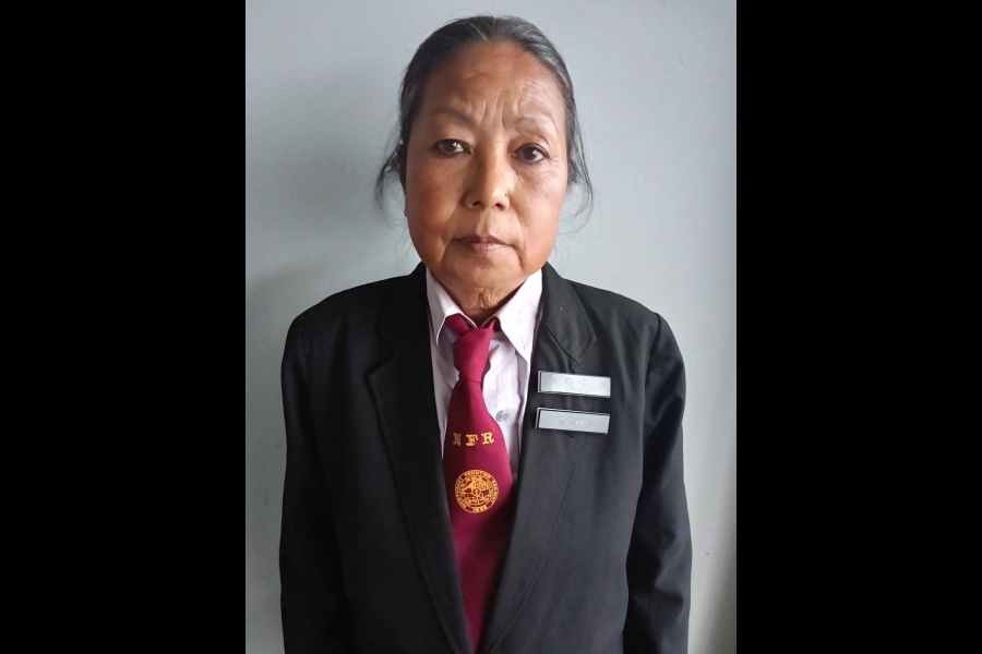 Women in Darjeeling Himalayan Railway