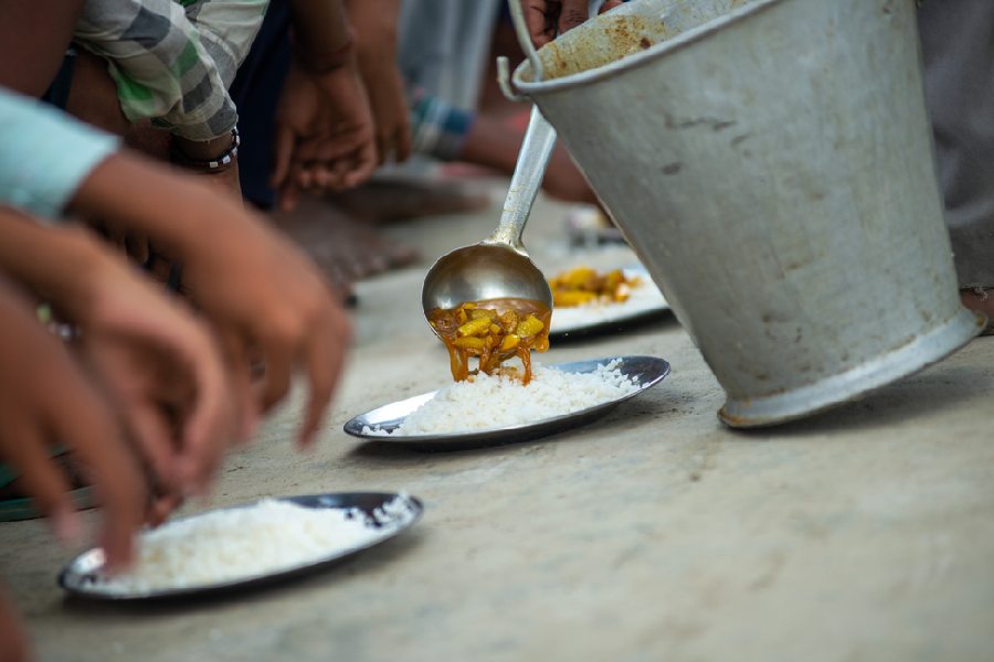 Representational image