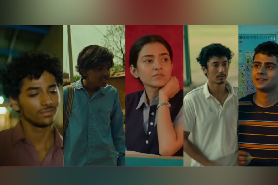 Stills from ‘Hello Bachhon’