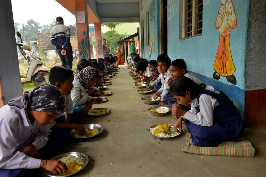 Representational image