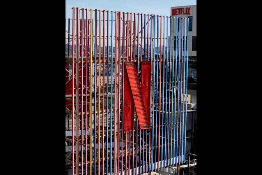 Netflix Warner Bros deal