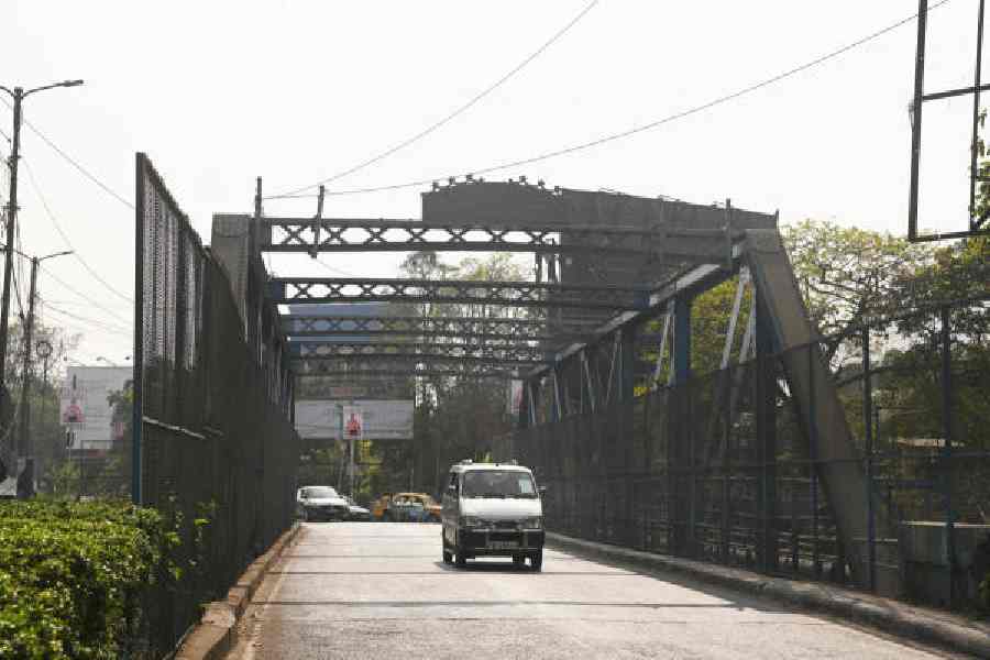 Zeerut bridge Kolkata