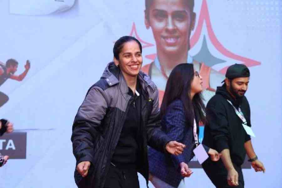 Saina Nehwal in a fun frame at the seventh edition of Ekal Run, organised by FTS Yuva, the youth wing of Friends of Tribals Society, held at Godrej Waterside