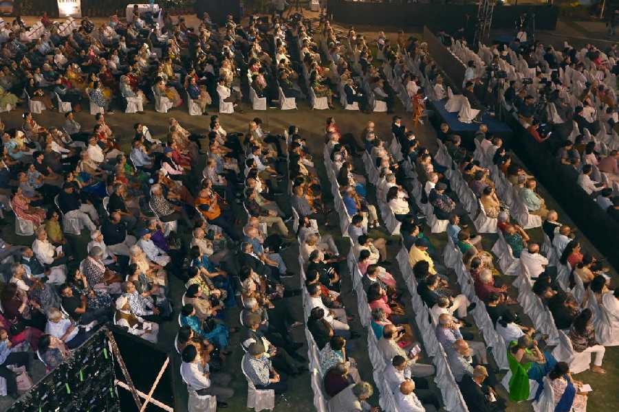 The audience listens to the Sister Nivedita University presents Calcutta Club The Telegraph National Debate 2026 on the Calcutta Club Lawns on Saturday.