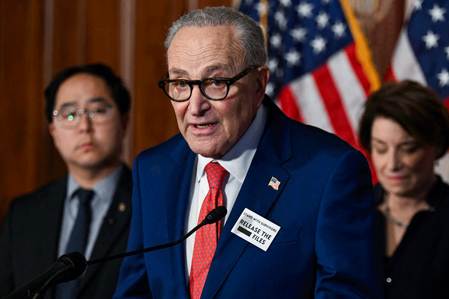 Senate Democrats Introduce Their State of the Union Guests at Press Conference